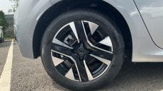 Peugeot 208 1.2 PureTech 100 Allure 5dr Petrol Hatchback